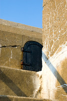 iron door in wall14.JPG