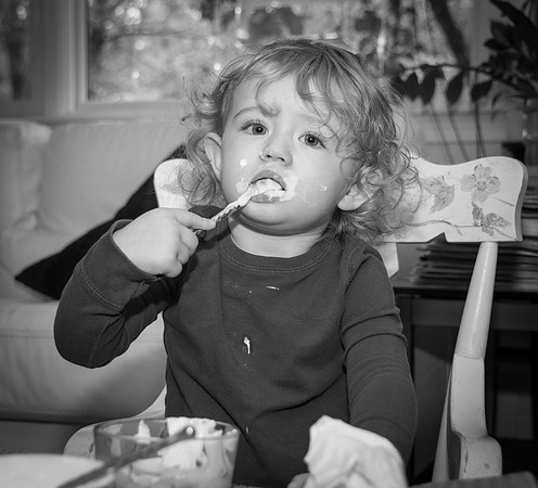 Yogurt Girl 4BW