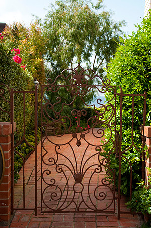 LaJolla Gates84