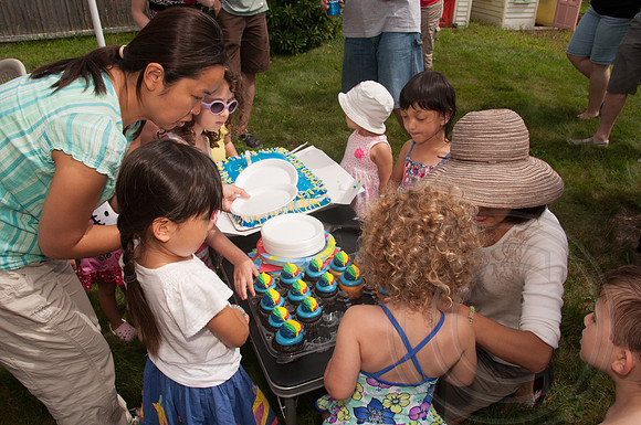 080313 Maya bday074