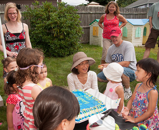 080313 Maya bday071