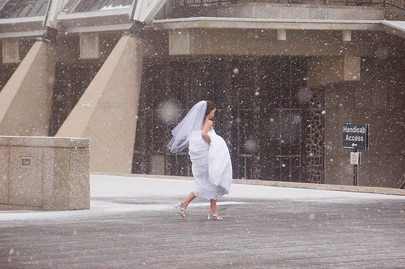 brideinsnow.JPG